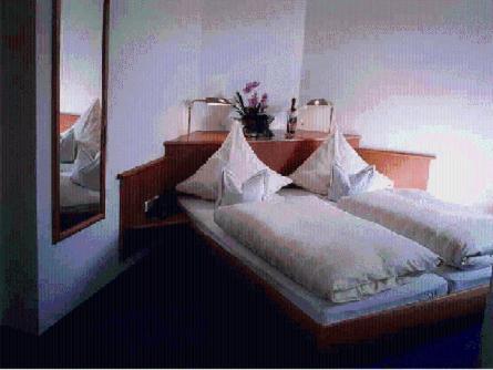 Hotel Luga Neurenberg Kamer foto