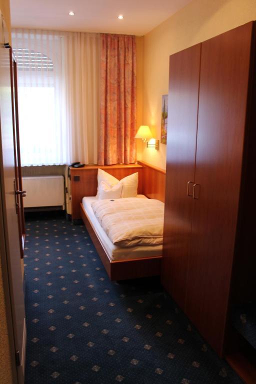 Hotel Luga Neurenberg Kamer foto