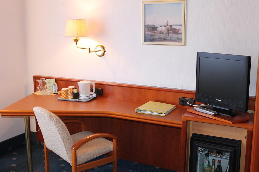 Hotel Luga Neurenberg Buitenkant foto
